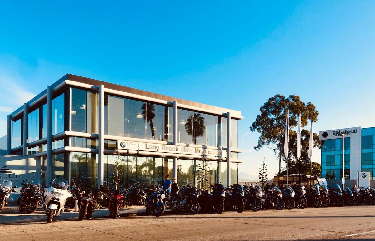 Long Beach BMW Motorcycles is a stocking Shoei helmet dealer in Long ...